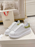Sneakers & Shoes