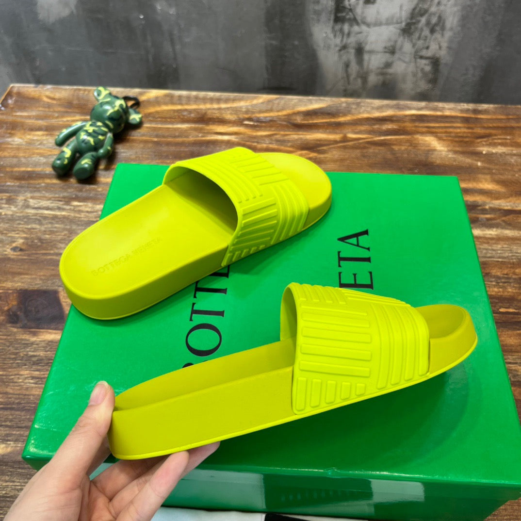 BV Sandals