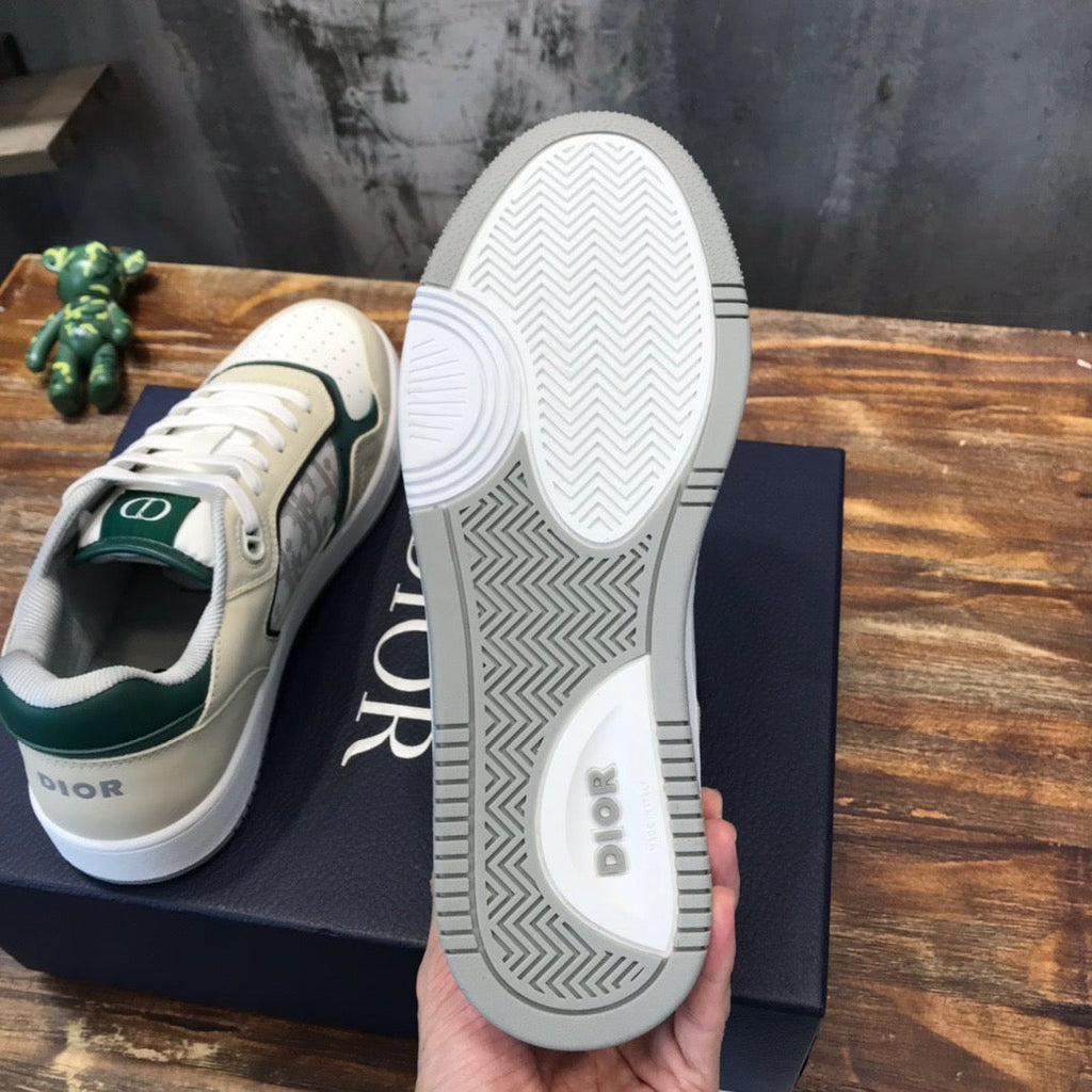 DIO Sneakers