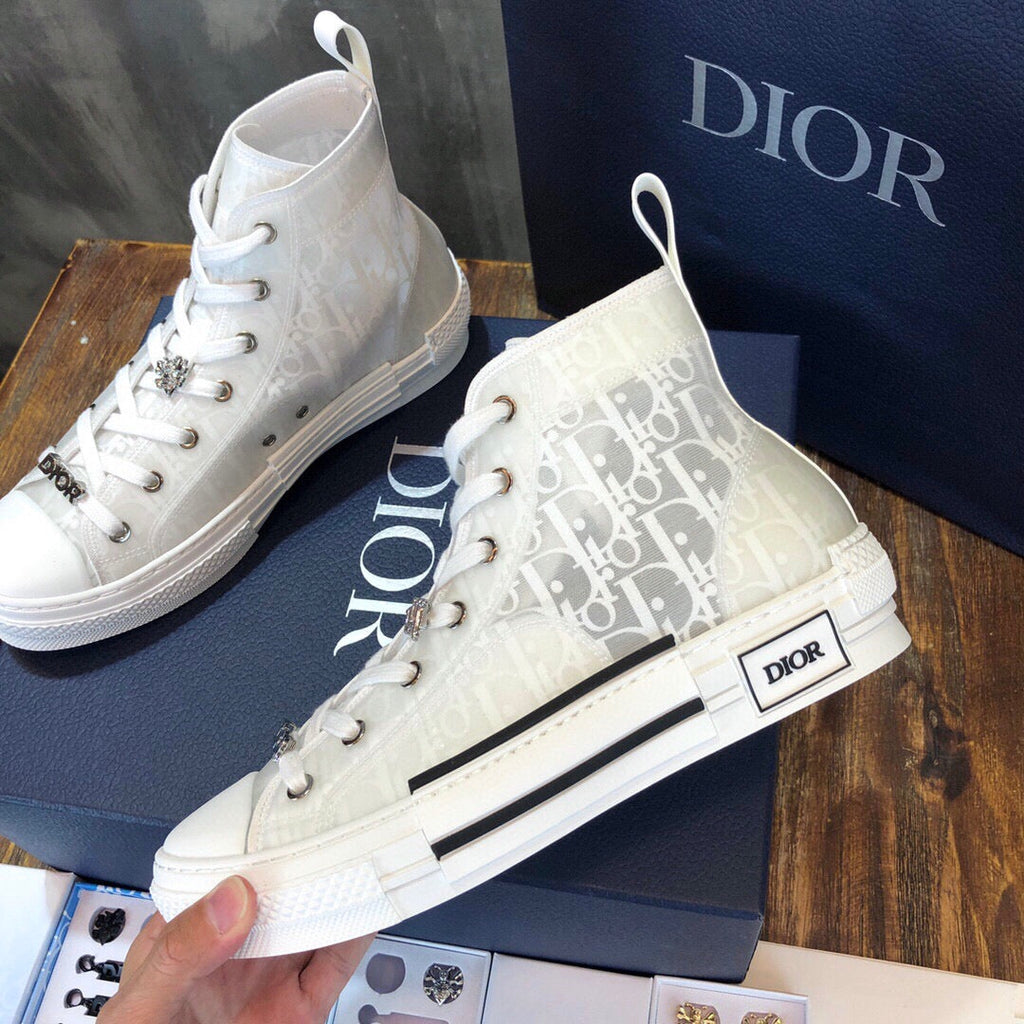 DIO Sneakers